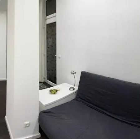 Apartment Luxurioese Mit Eigenem Garten *